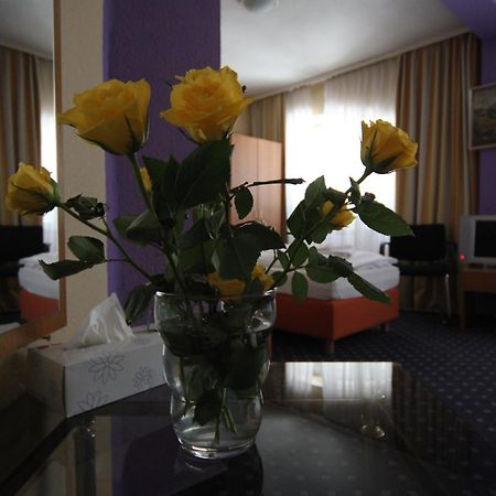 Carlton Hotel Frankfurt am Main Dış mekan fotoğraf