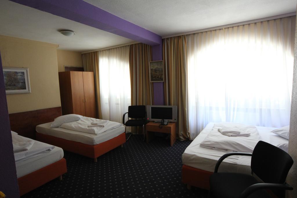 Carlton Hotel Frankfurt am Main Dış mekan fotoğraf