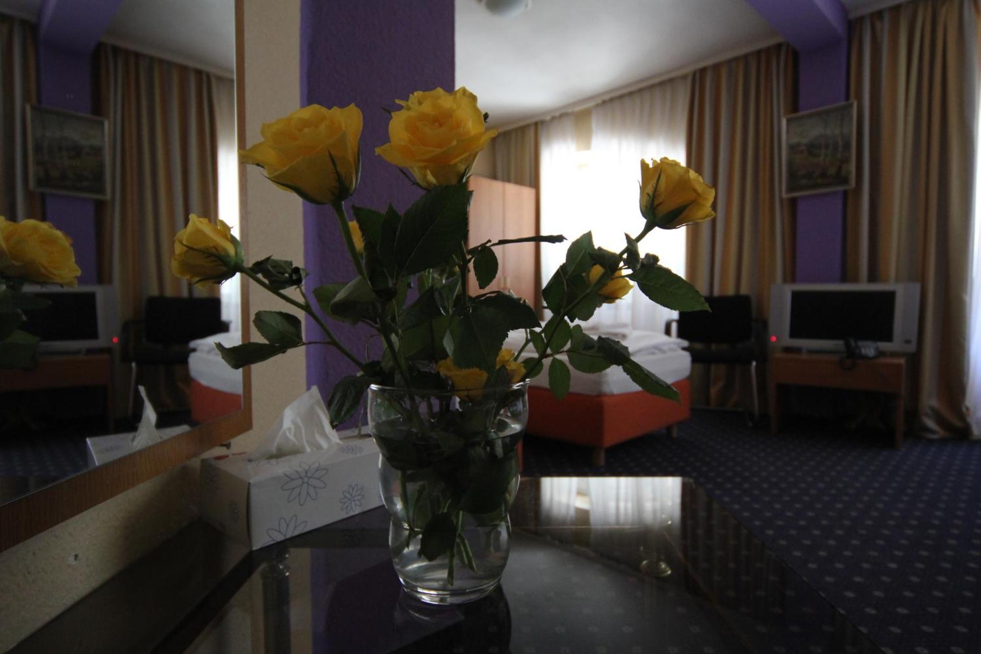 Carlton Hotel Frankfurt am Main Dış mekan fotoğraf