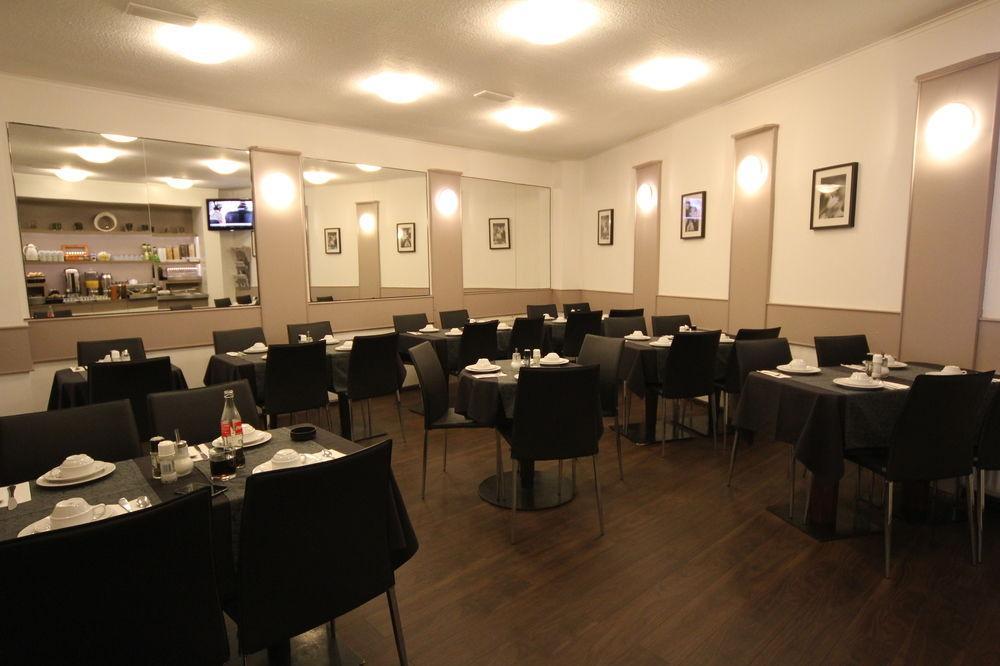 Carlton Hotel Frankfurt am Main Dış mekan fotoğraf