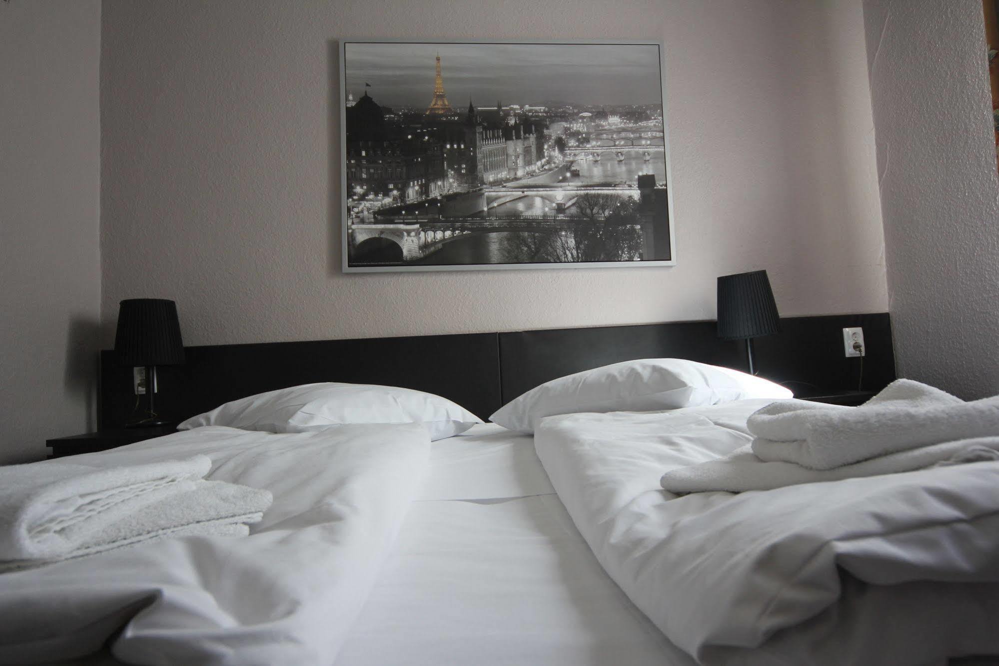 Carlton Hotel Frankfurt am Main Dış mekan fotoğraf