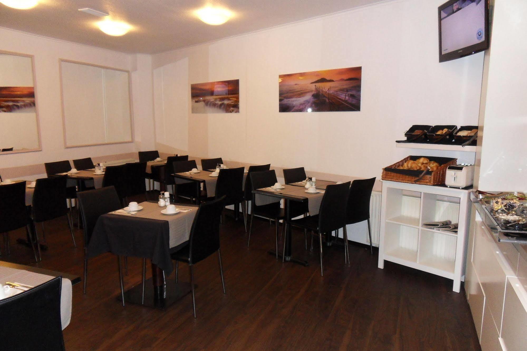 Carlton Hotel Frankfurt am Main Dış mekan fotoğraf