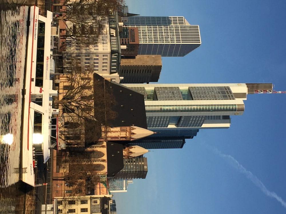 Carlton Hotel Frankfurt am Main Dış mekan fotoğraf